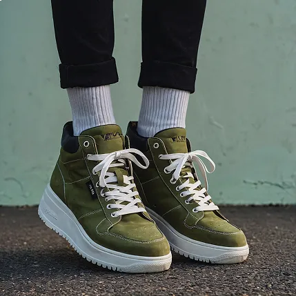 Sneaker Essentials